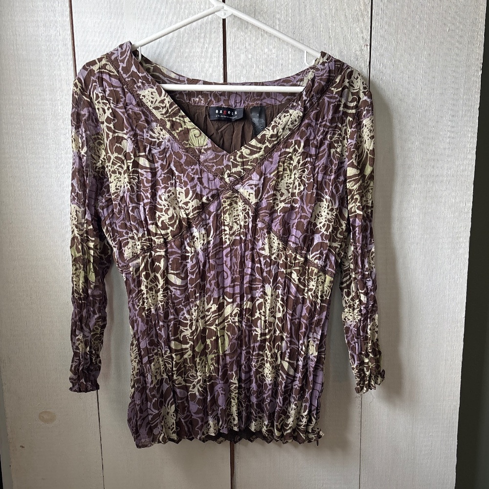 Axcess by Liz Claiborne flowered quarter sleeve blouse